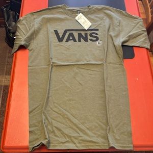 VANS Size Medium Green Tee Shirt NEW WITH TAGS